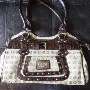 LIKE NEW GAMAYA CANVAS BAG/PURSE